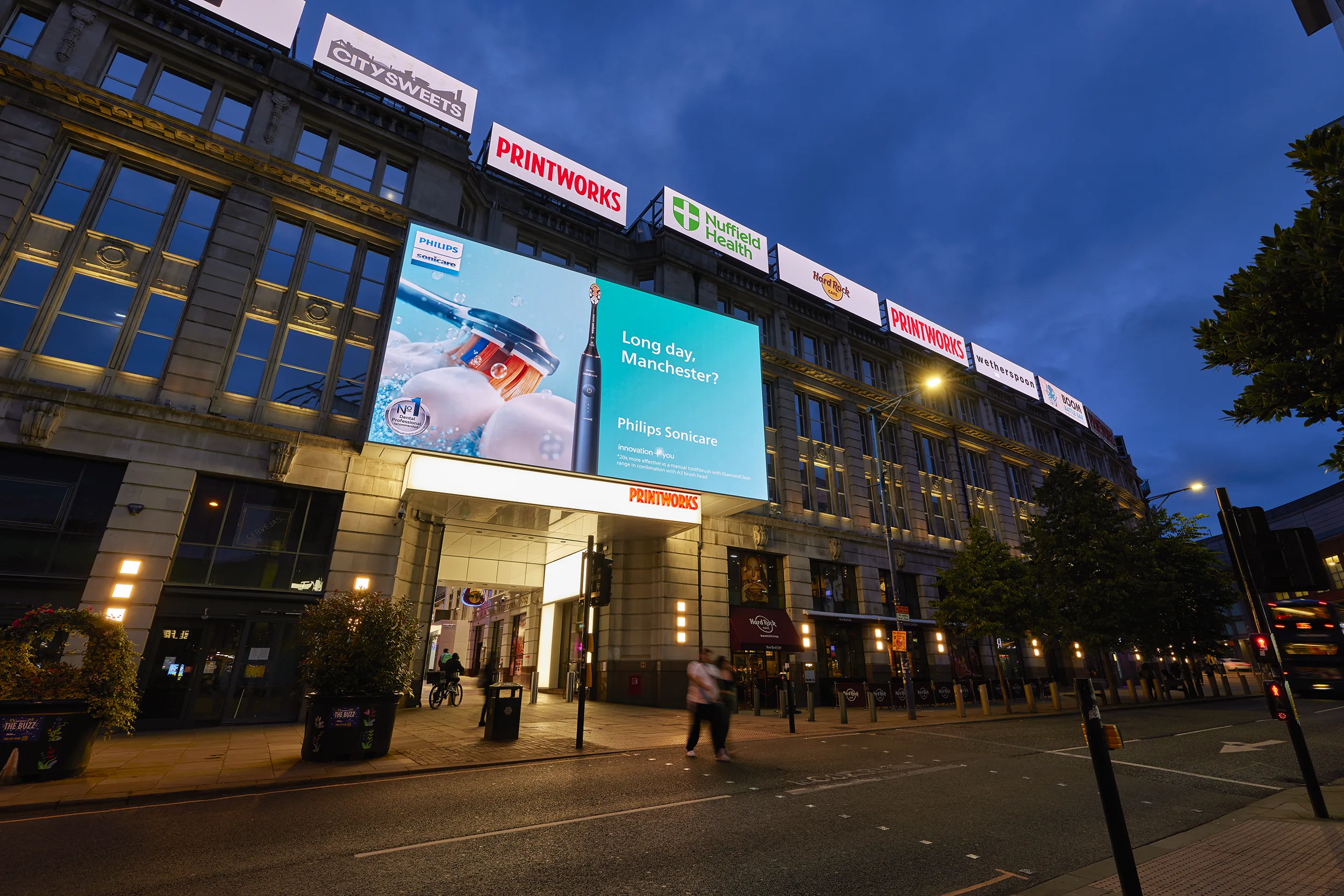 THE Light Lab | Printworks | Custom retail lighting | Signage