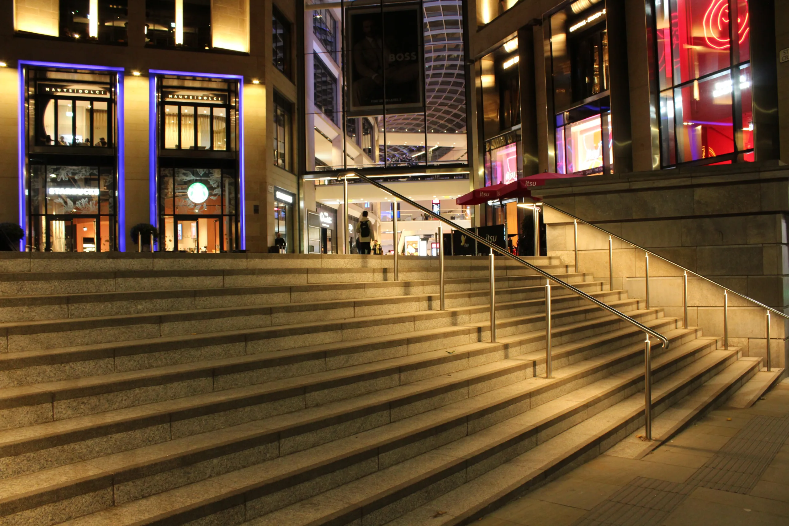 St James Quarter, Edinburgh | Bespoke retail lighting | The Light Lab