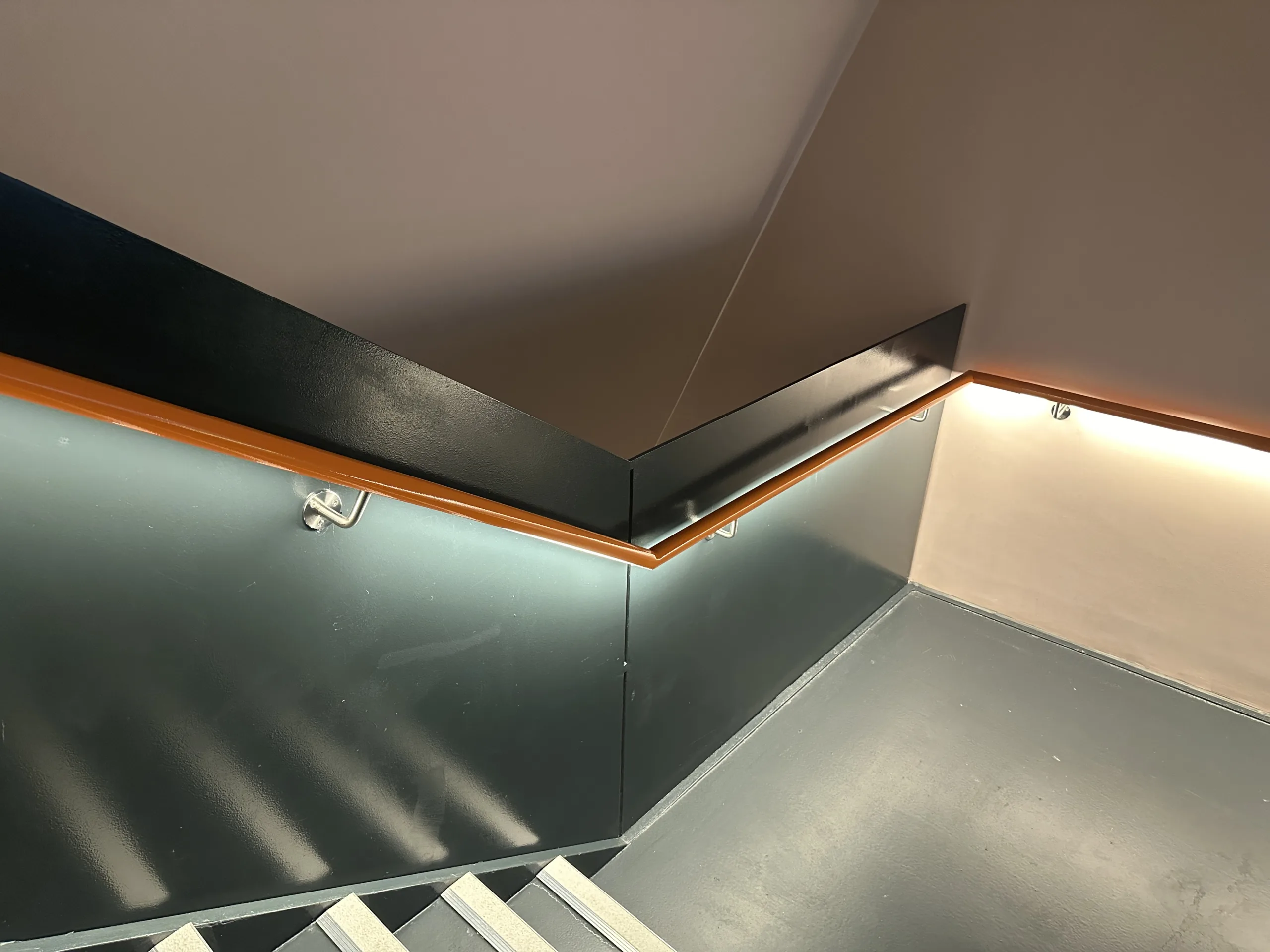 Aviva | Hospitality lighting | Bespoke LED handrail | The Light Lab